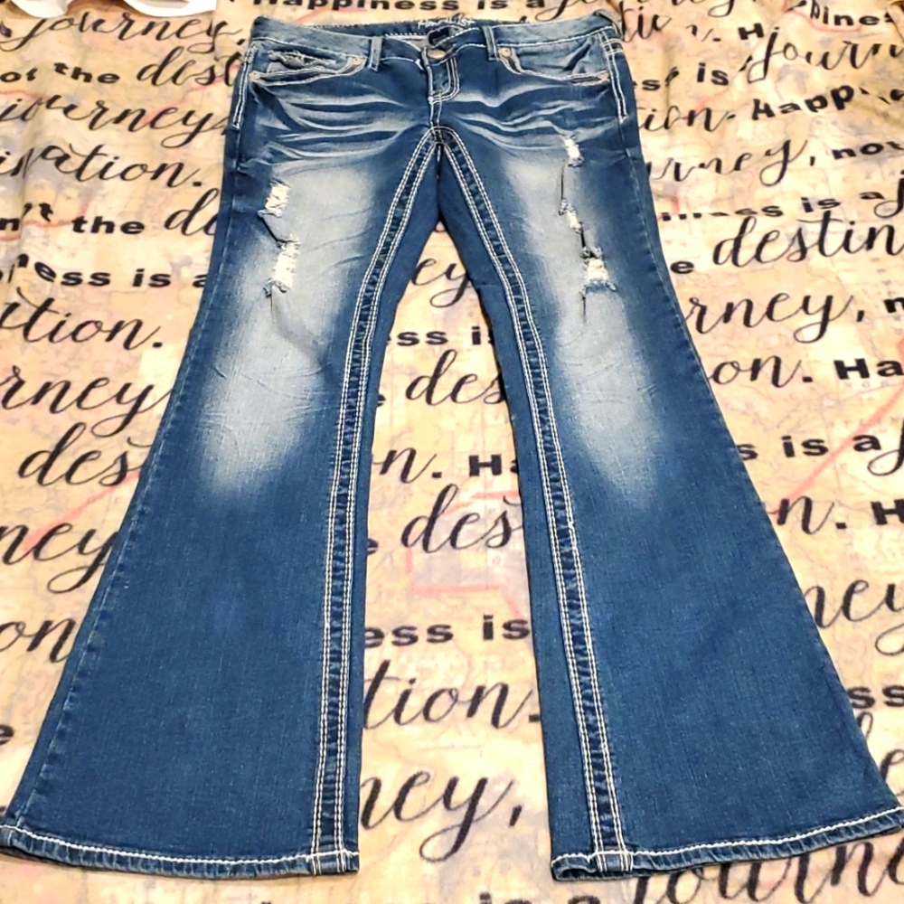 Amethyst Womans Blue Jeans size 9